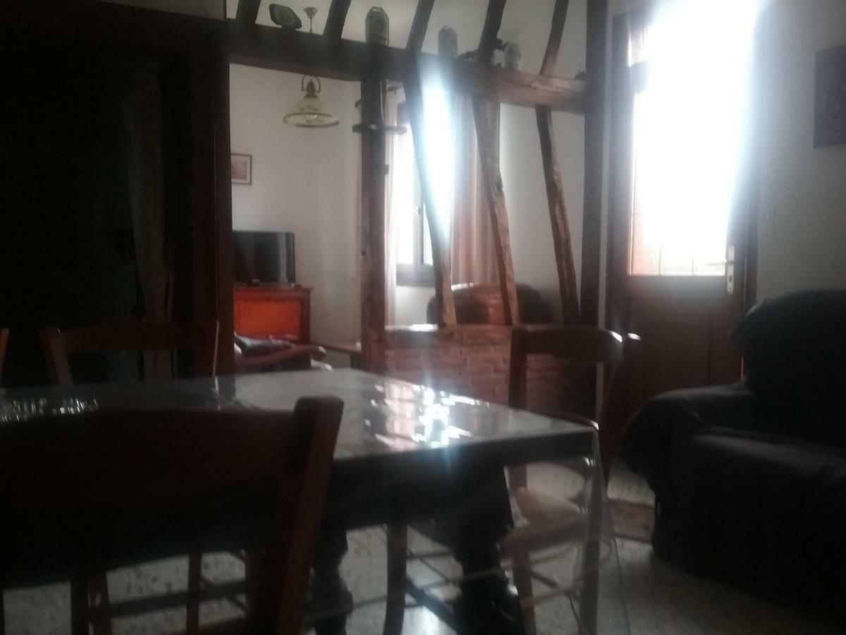 Gite A La Ferme Villeroy  Exterior foto